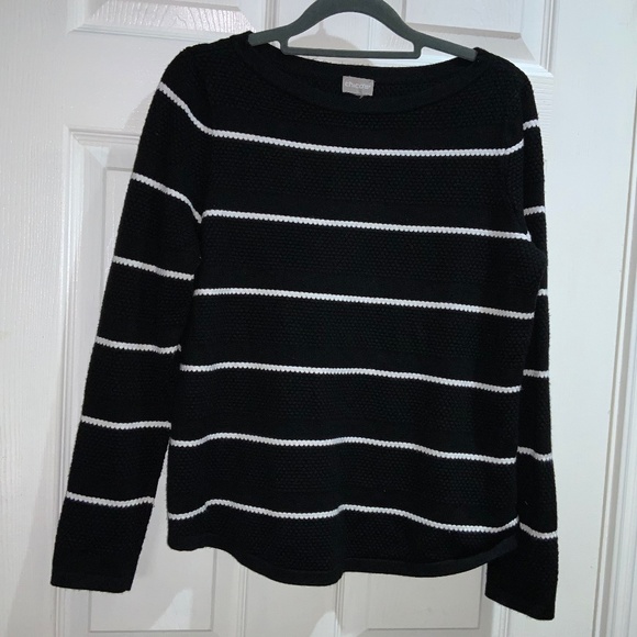 Chico’s striped crew neck sweater measures as L soft textured curved hem - Picture 1 of 4